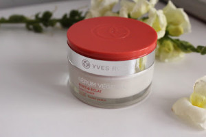Yves Rocher Serum Vegetal – krem wygładzający zmarszczki na dzień