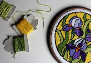 DIY: haft krzyżykowy i obrazki