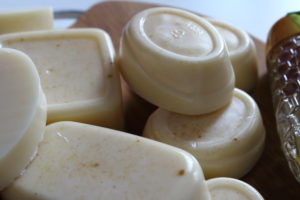 DIY: mydło miodowo-imbirowe na zimę