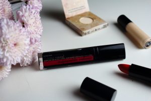 Poprawki bez grudek – tusz do rzęs Adjustable Volume Bourjois