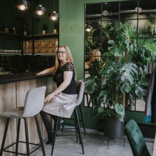 Klasyczna sałatka jarzynowa w kokilkach