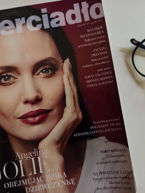 W zwierciadle kobiecości